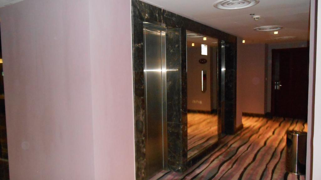 Grand Mayral Hotel Khobar Exterior foto